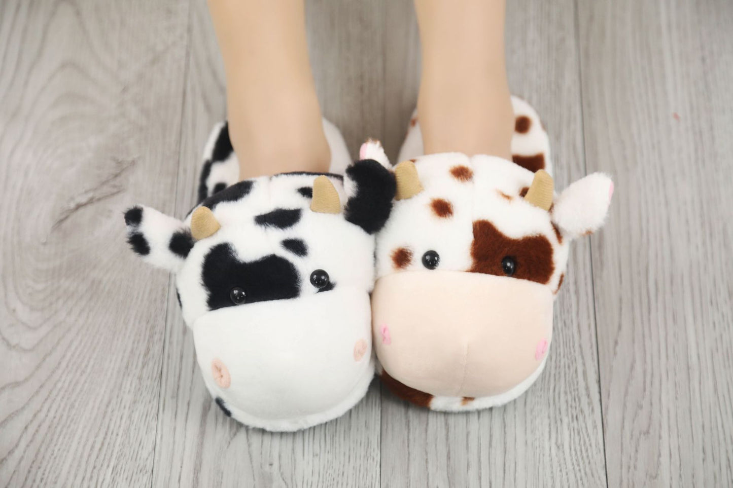 Pantoufles de vache mignonnes, jouets en peluche