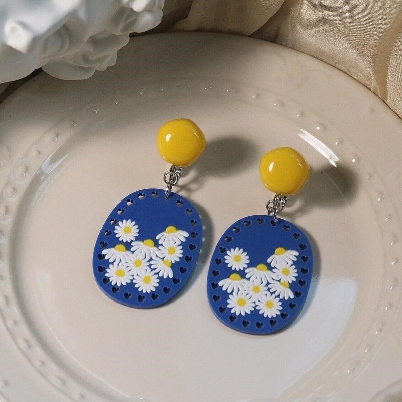 Cute Flowers All-match Earrings For Women