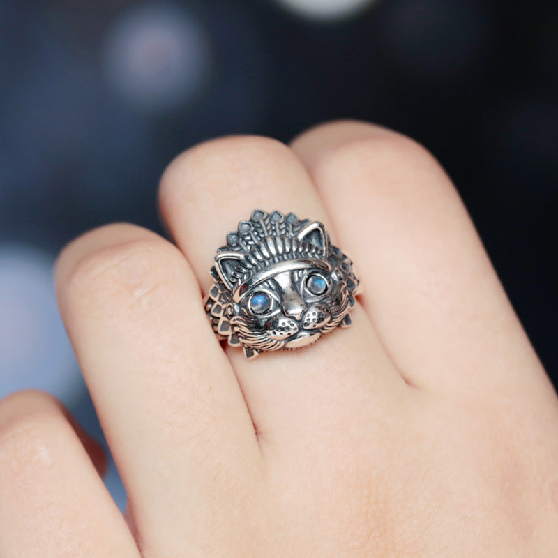 Anillo vintage con gato indio y piedra lunar para hombre