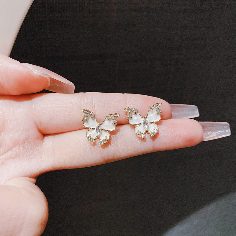 Women's Fashionable Elegant Butterfly-shaped Earrings