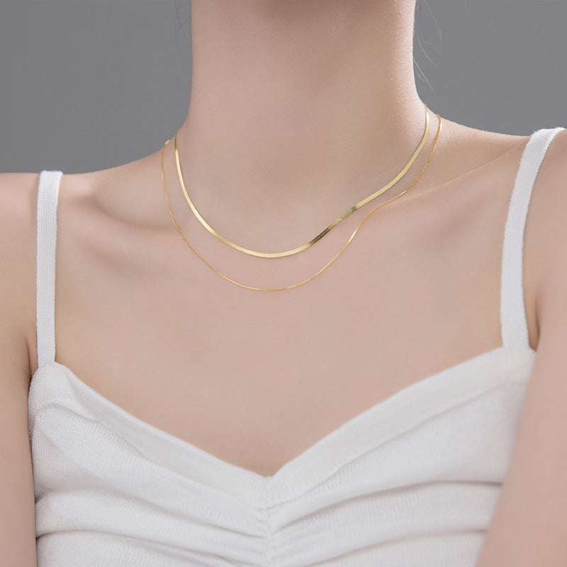 Collar de doble capa con cadena de huesos de serpiente