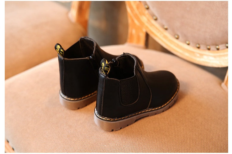 Chaussures pour enfants d'automne et d'hiver bottes courtes bottes en cuir pour garçons filles Europe et États-Unis grandes bottes pour enfants bottes simples 