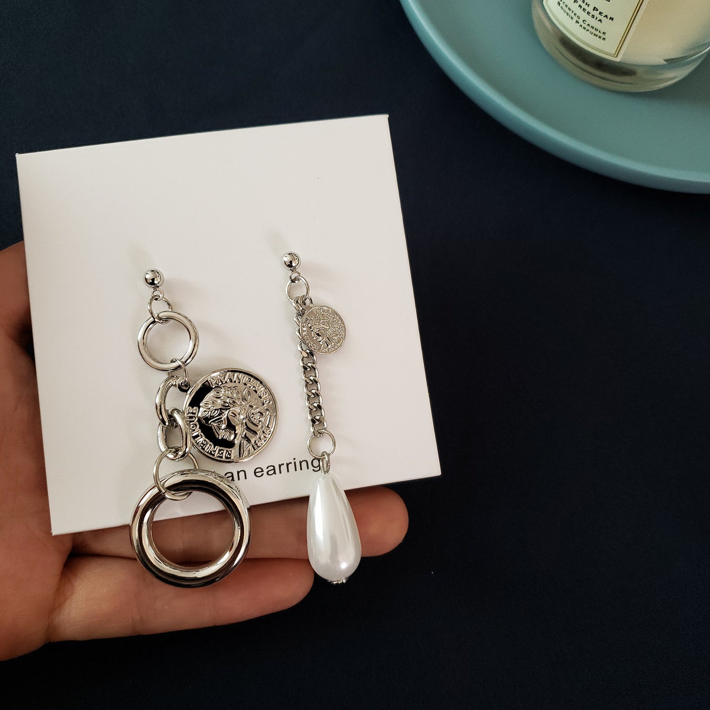 Japanese And Korean Style Vintage Ring Portrait Pearl Mixed Asymmetric Earrings