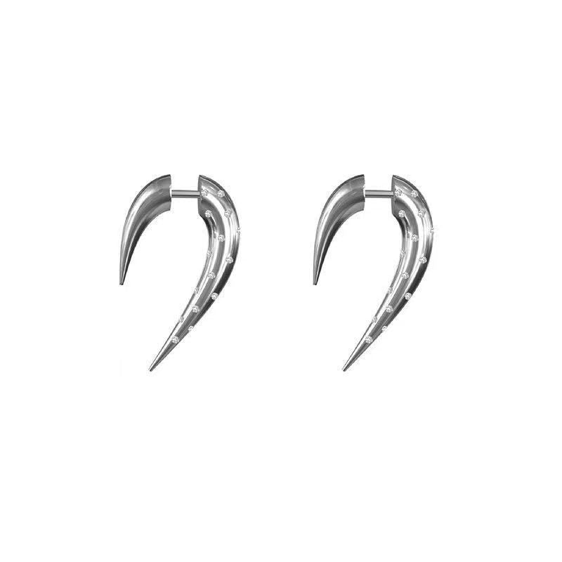 Boucles d'oreilles universelles à angle pointu de style Yabi, tendance et cool