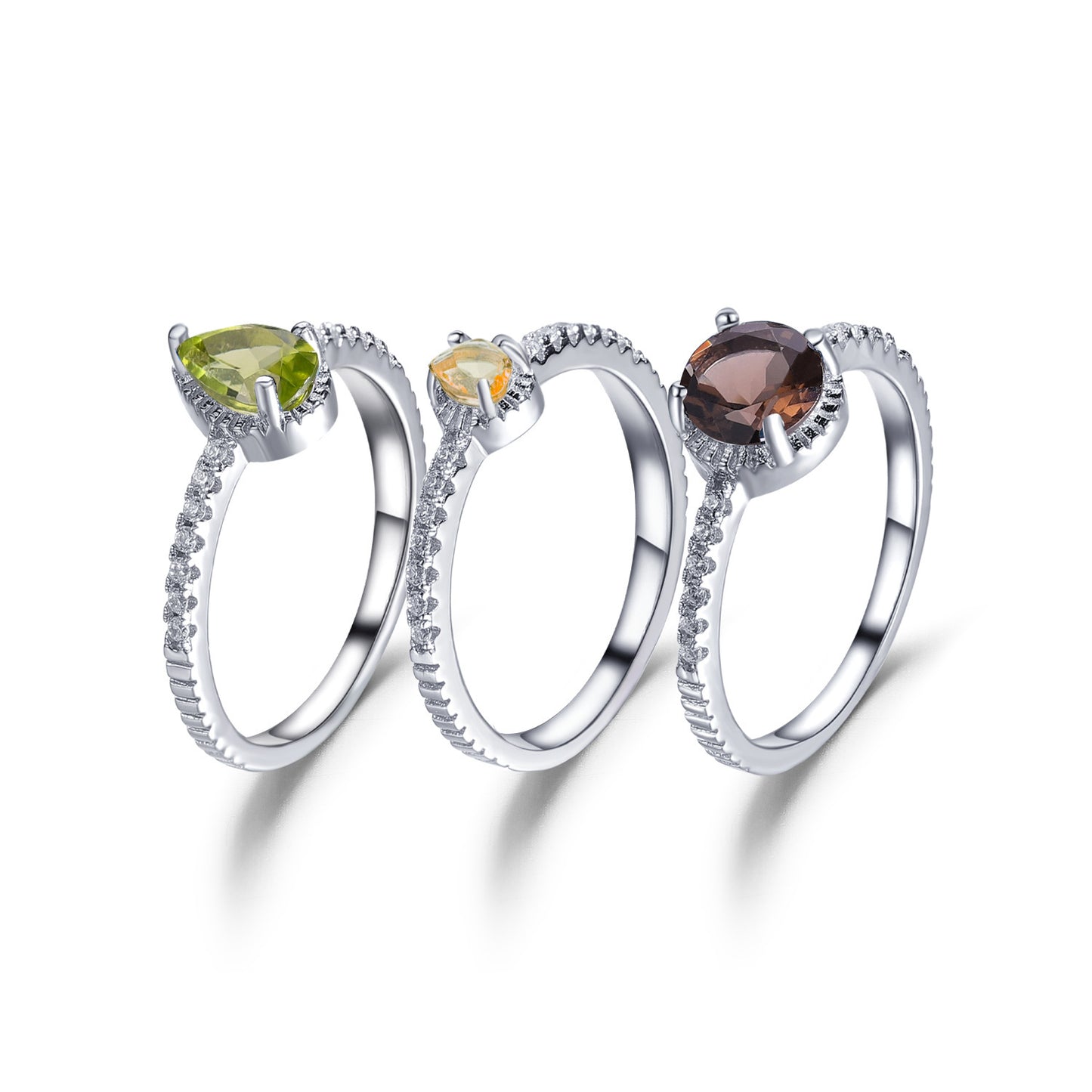 Ensembles d'anneaux simples et naturels avec topaze diopside