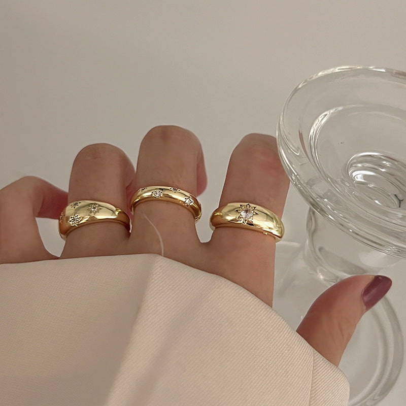 Anillo minimalista básico de apertura suave para mujer, anillo de moda con personalidad elegante que combina con todo, estilo frío