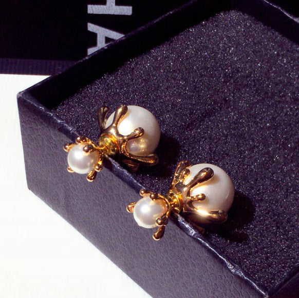 Fashion Design Silver Needle Pearl Earrings
