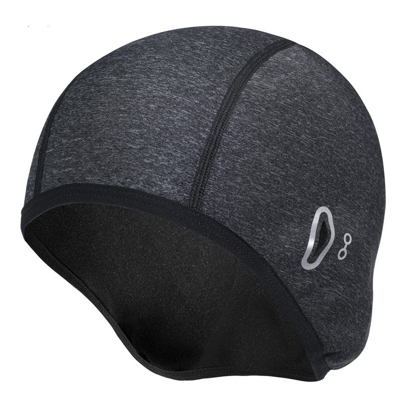 Casquette d'hiver coupe-vent et chaude.