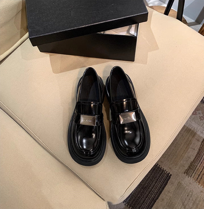 Zapatos de cuero sin cordones con parte inferior gruesa para mujer