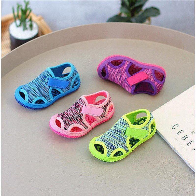 Sandales de sport chaussures de pataugeoire de plage Baotou garçon