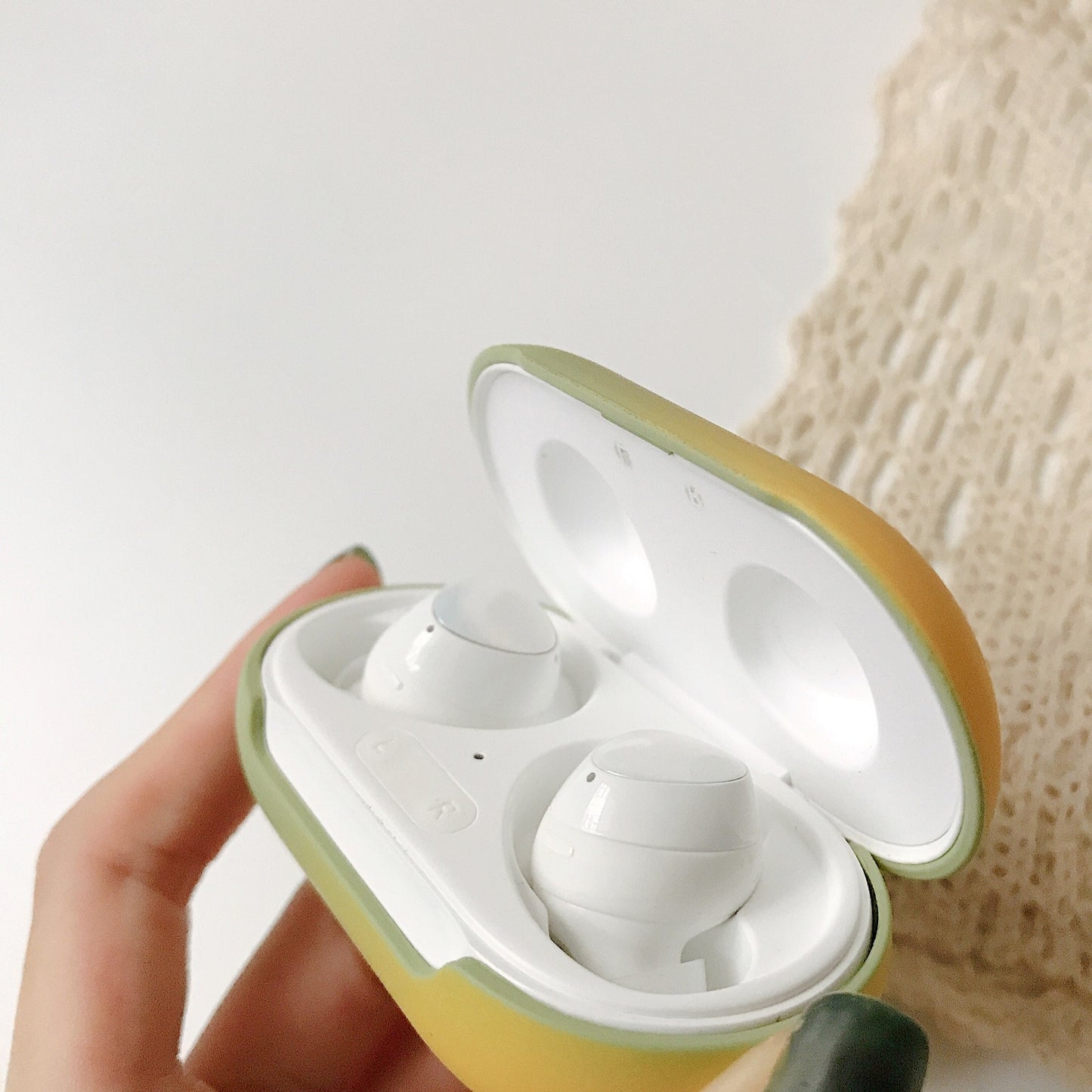 Funda protectora para auriculares Bluetooth Samsung Galaxy Buds+ con gradiente