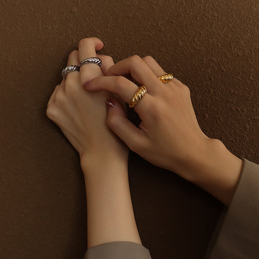 Anneau d'industrie lourde de moulage de surface d'onde de fil rétro