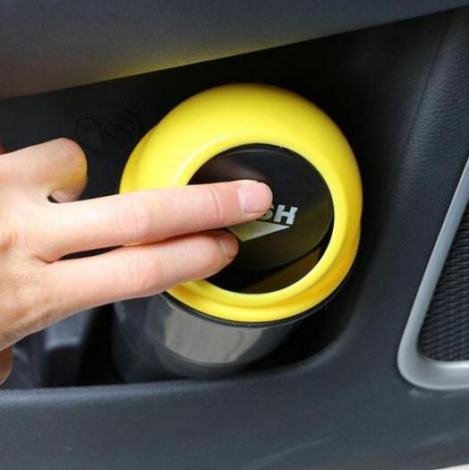 Papelera de coche