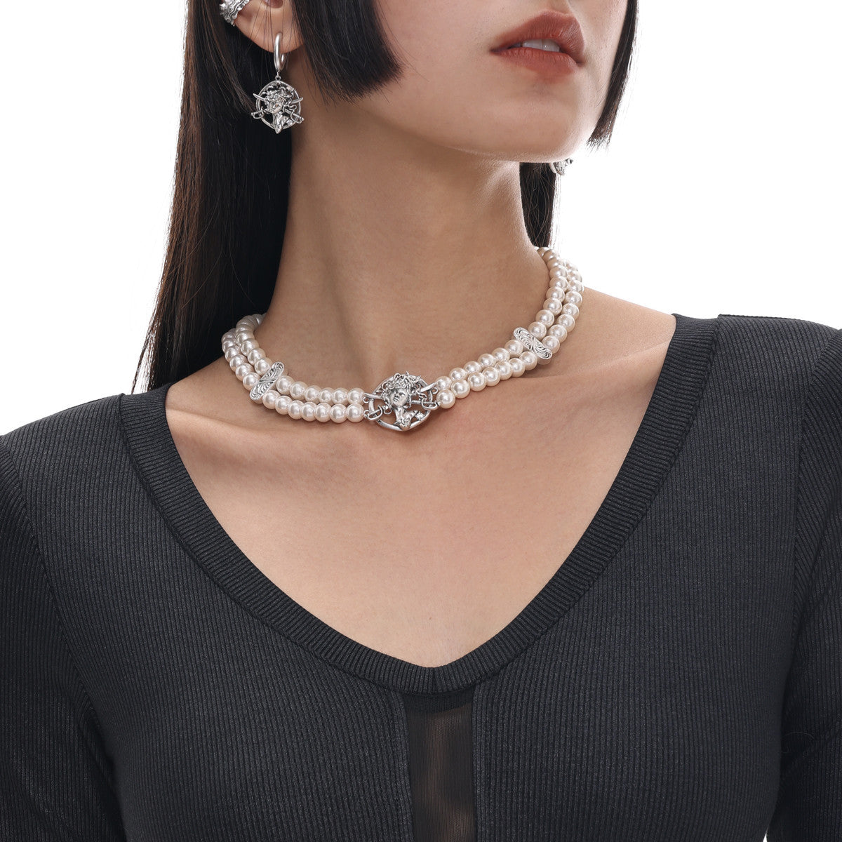 Women's Fashion Vintage Made Old Light Luxury Old Collarbone Chain