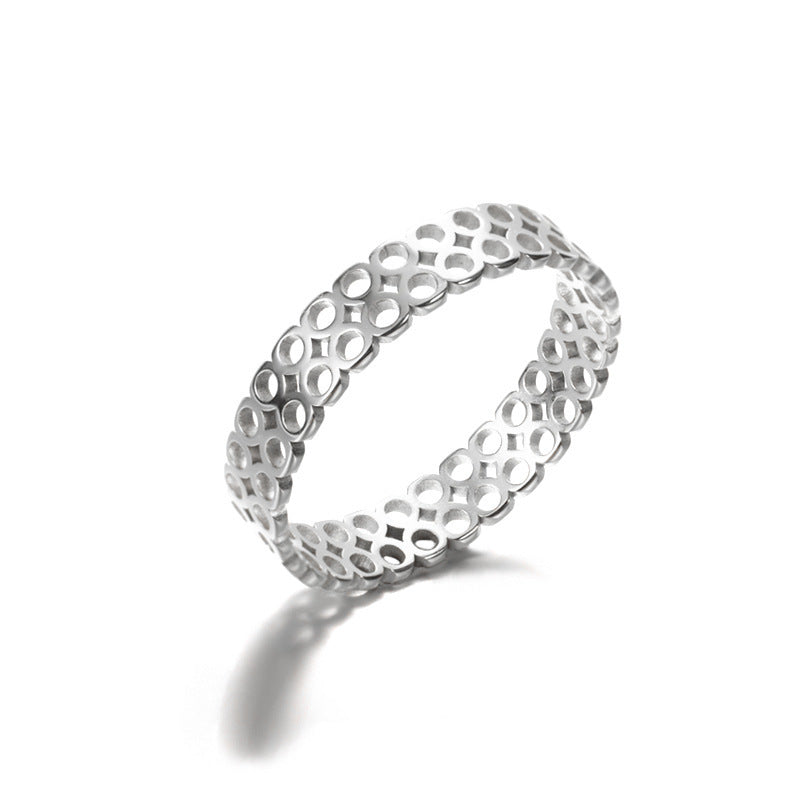 Anillo hueco de acero inoxidable Anillo geométrico en forma de corazón
