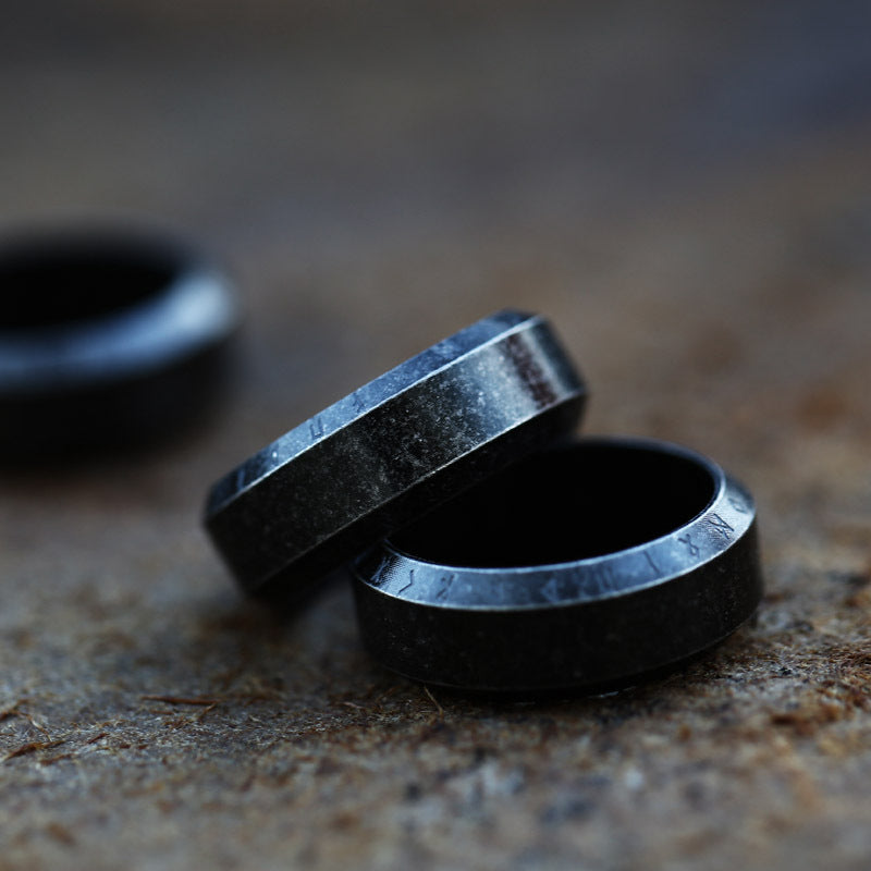 Bague en acier inoxydable à la mode simple