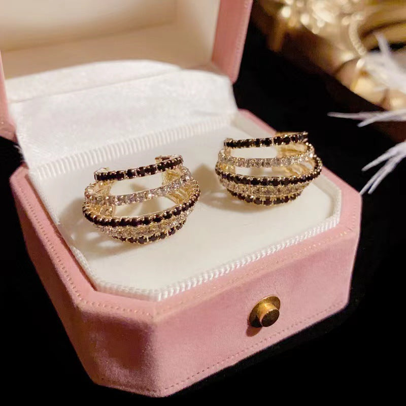 Boucles d'oreilles élégantes et exagérées personnalisées en forme de C pour femmes