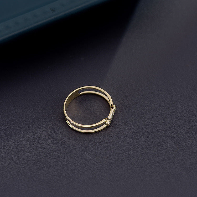 Women's Fashion Simple Rhinestone Index Finger Ring