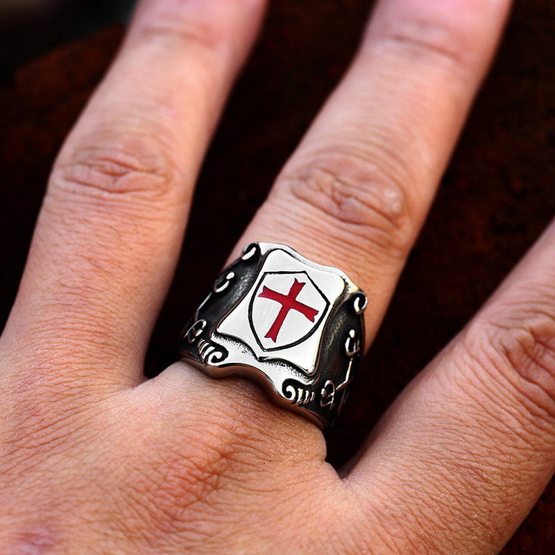 Anillo de epoxi con cruz de escudo de acero inoxidable