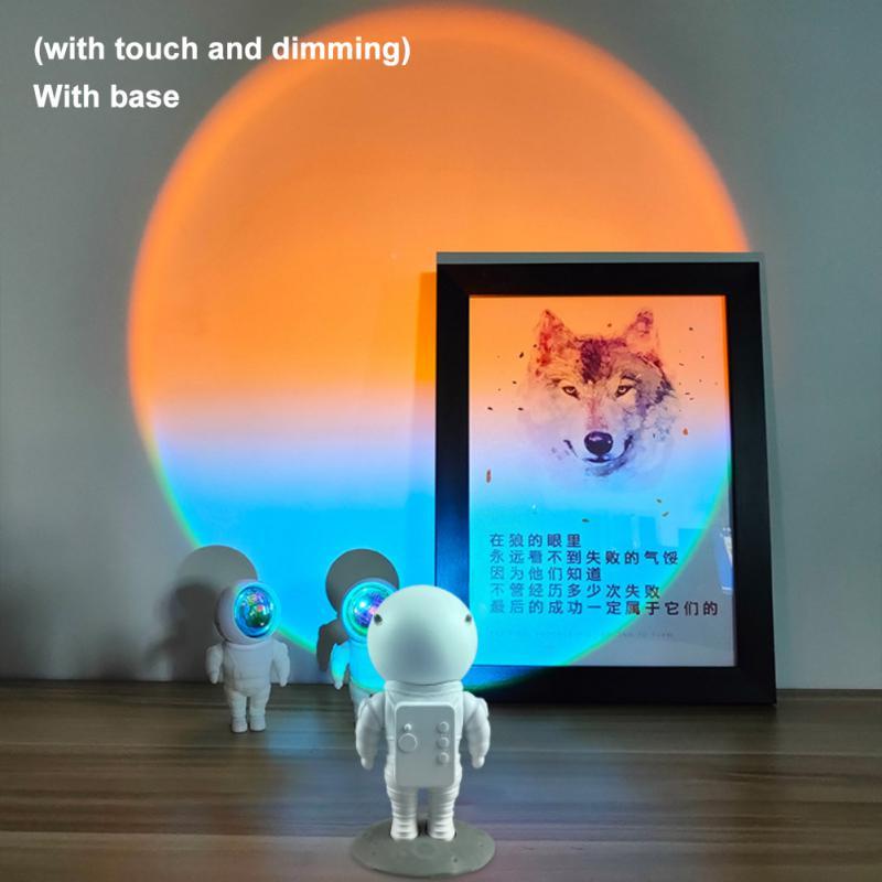 Veilleuse d'atmosphère de coucher de soleil d'astronaute de robot