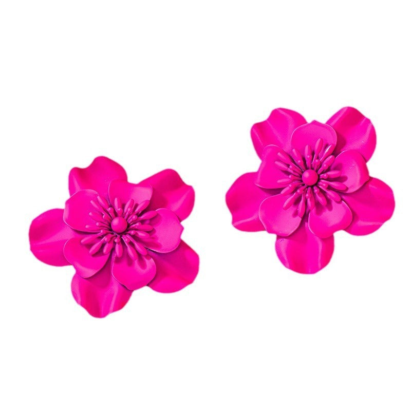 Boucles d'oreilles à fleurs Vintage pour femmes, Design de Niche, peinture en aérosol, clous d'oreilles