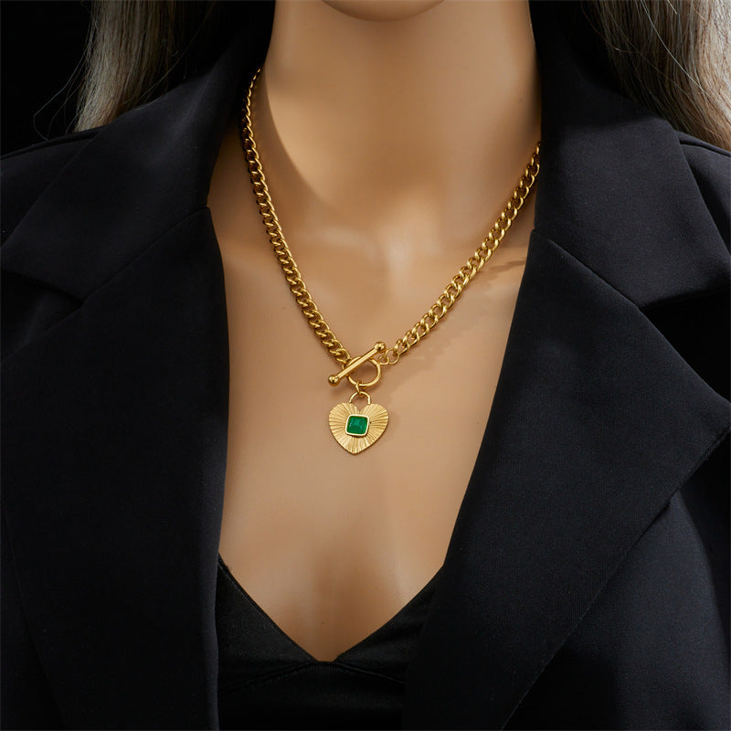 European And American Retro Personality OT Buckle Heart-shaped Inlaid Green Stripe Pendant Love Titanium Steel Metal Ornament Necklace