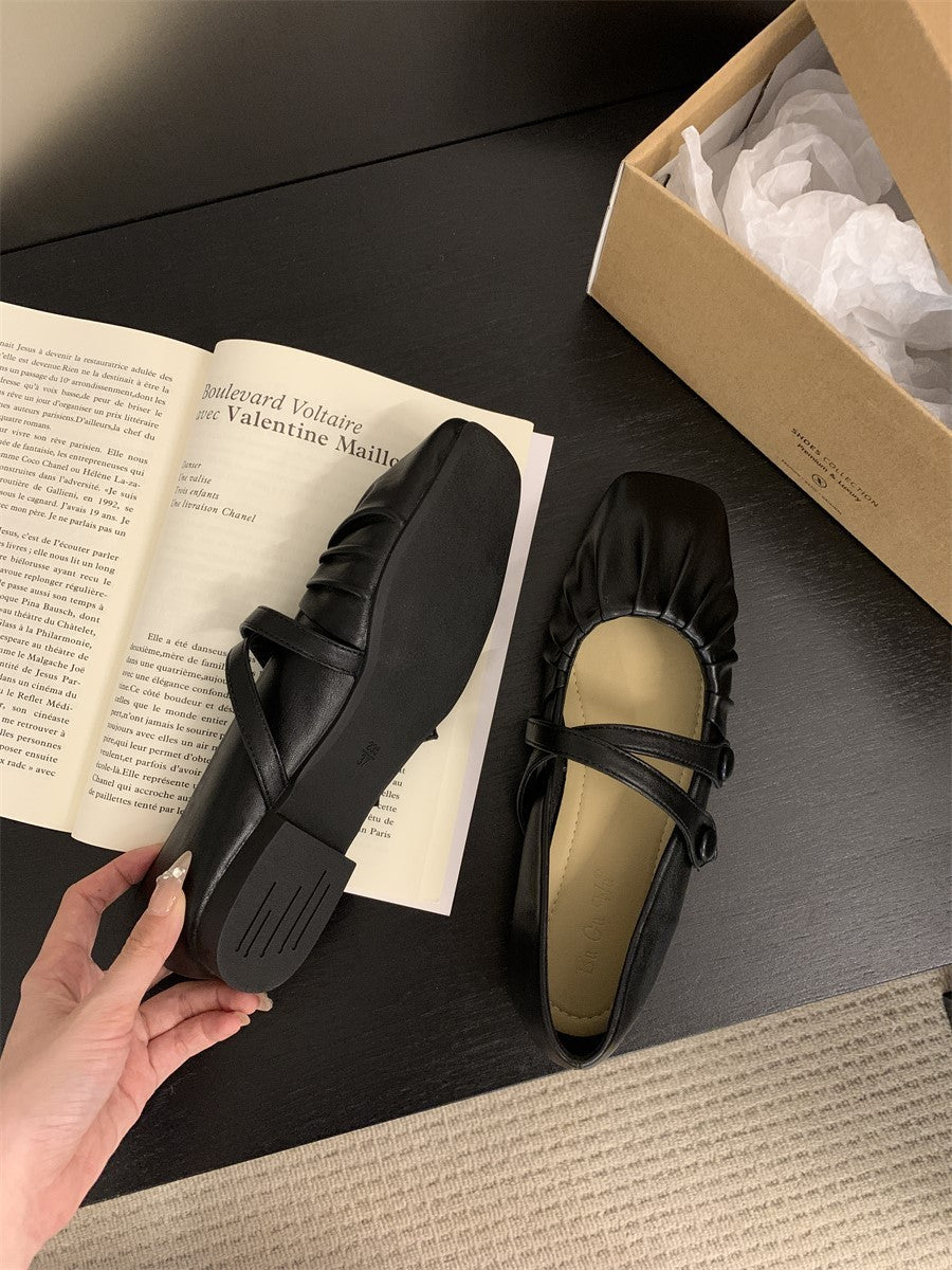 Chaussures Mary Jane rétro à bout carré assorties avec fond souple et surface souple