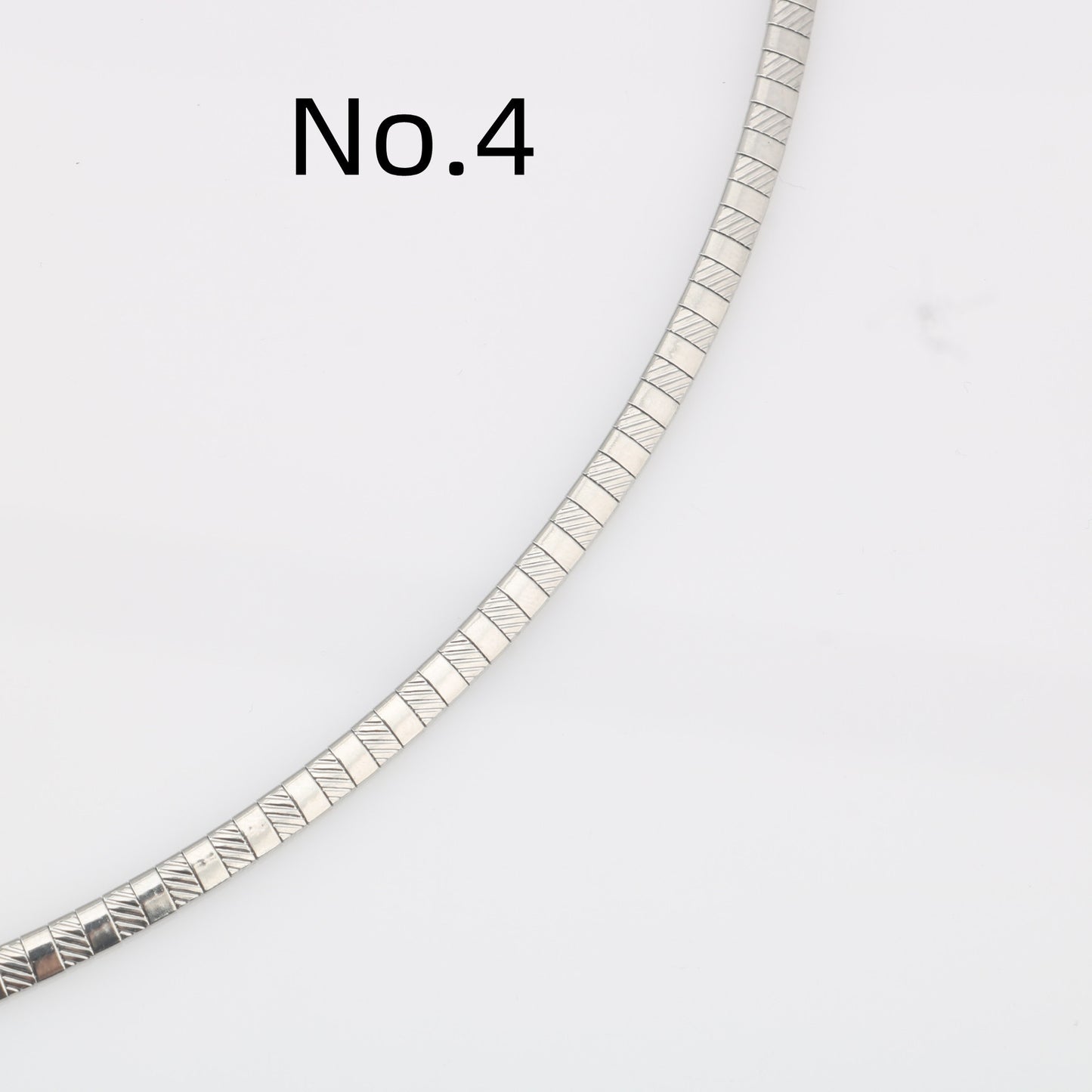 European And American Stainless Steel Fashion Ornaments Embossed Women's Collar