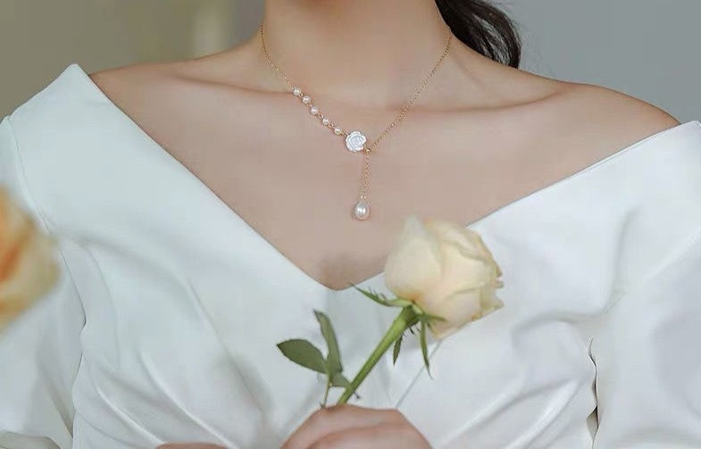 Simple Temperament Entry Lux Natural Pearl Clavicle Necklace For Women