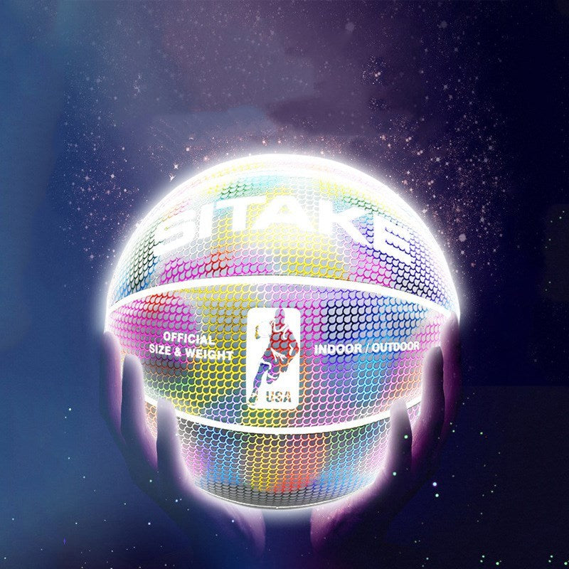 Baloncesto reflectante luminoso.