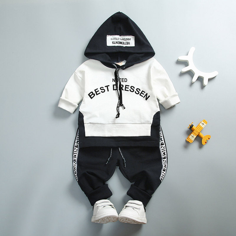Costume garçon capuche imprimé lettre