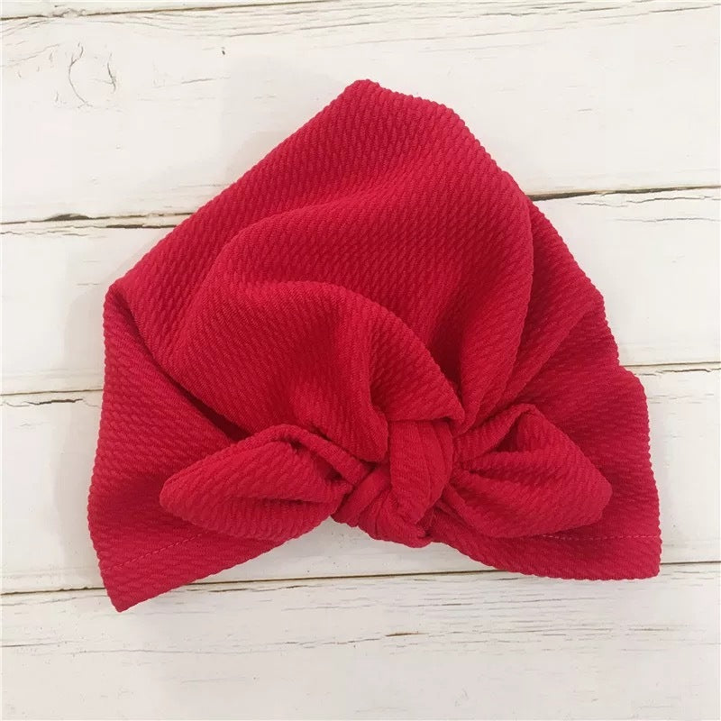 Bonnet bébé avec nœud