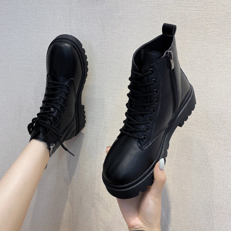 Nouvelles bottes noires pour femmes