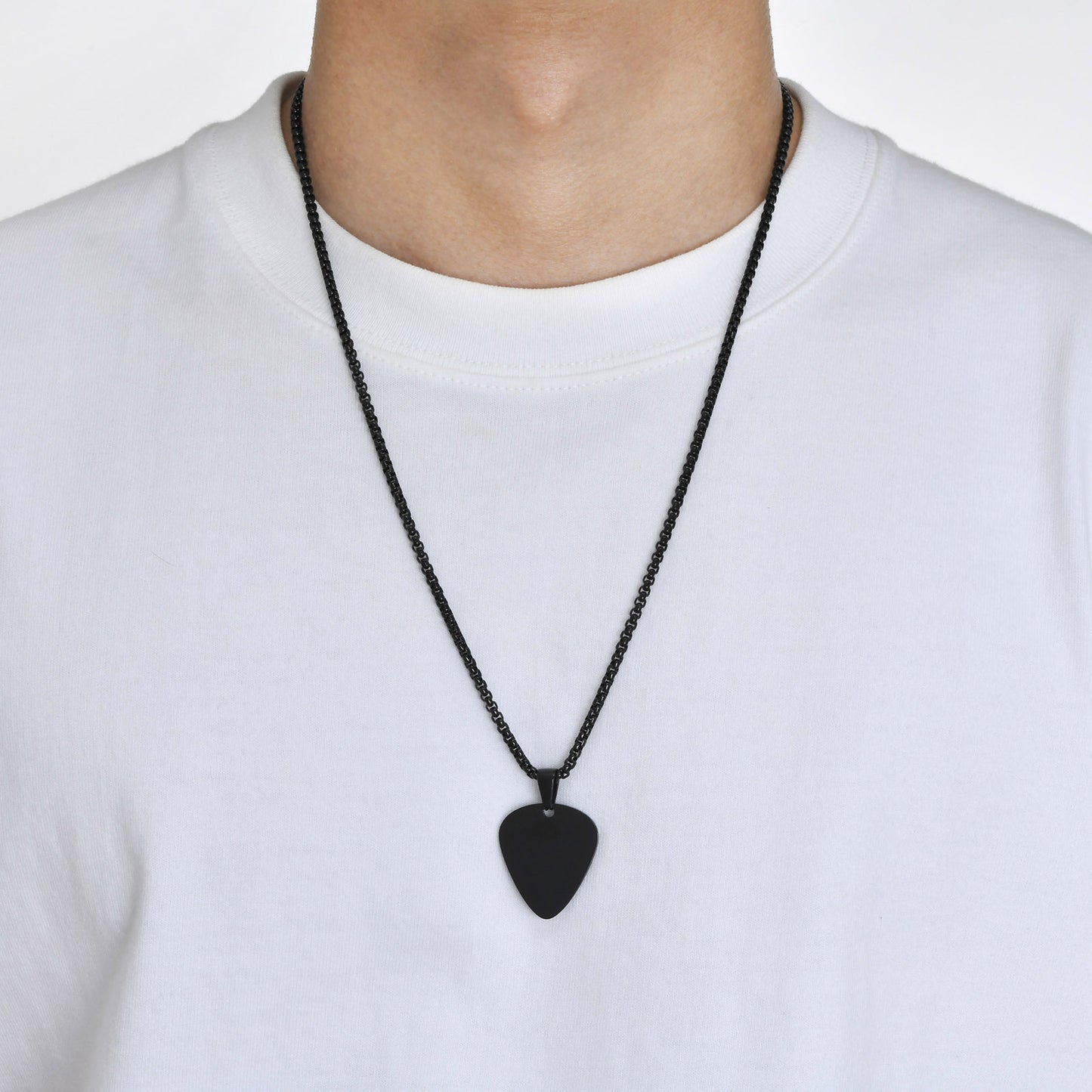 Pendentif médiator de guitare léger en acier inoxydable, collier noir en acier titane
