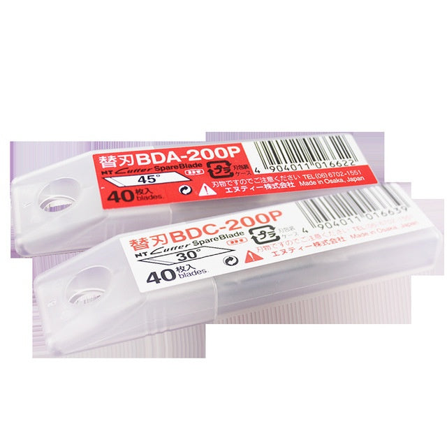 Remplacez les lames par BDC et BDA