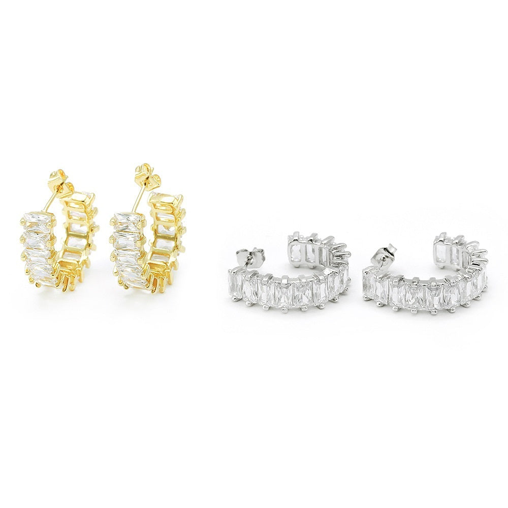 Boucles d'oreilles élégantes et gracieuses en zircon plaqué or 18 carats
