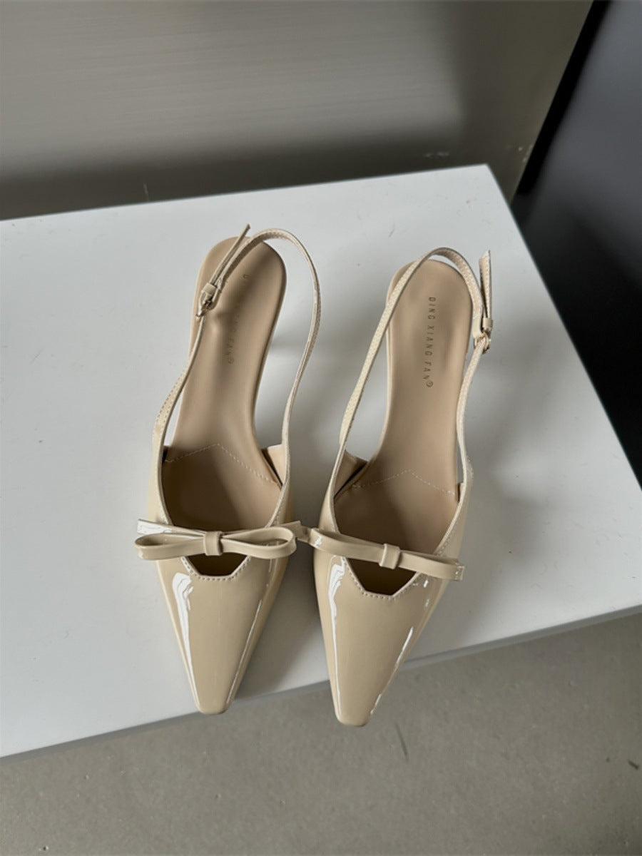 Sandales d'été à talons hauts et bout fermé