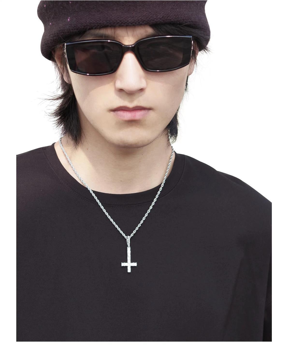 Collier Croix Pleine de Diamants Zircon Inversé