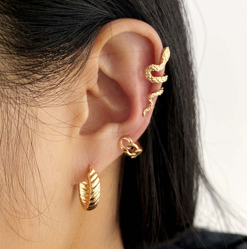 Ensemble créatif simple de cinq clips d'oreille non percés