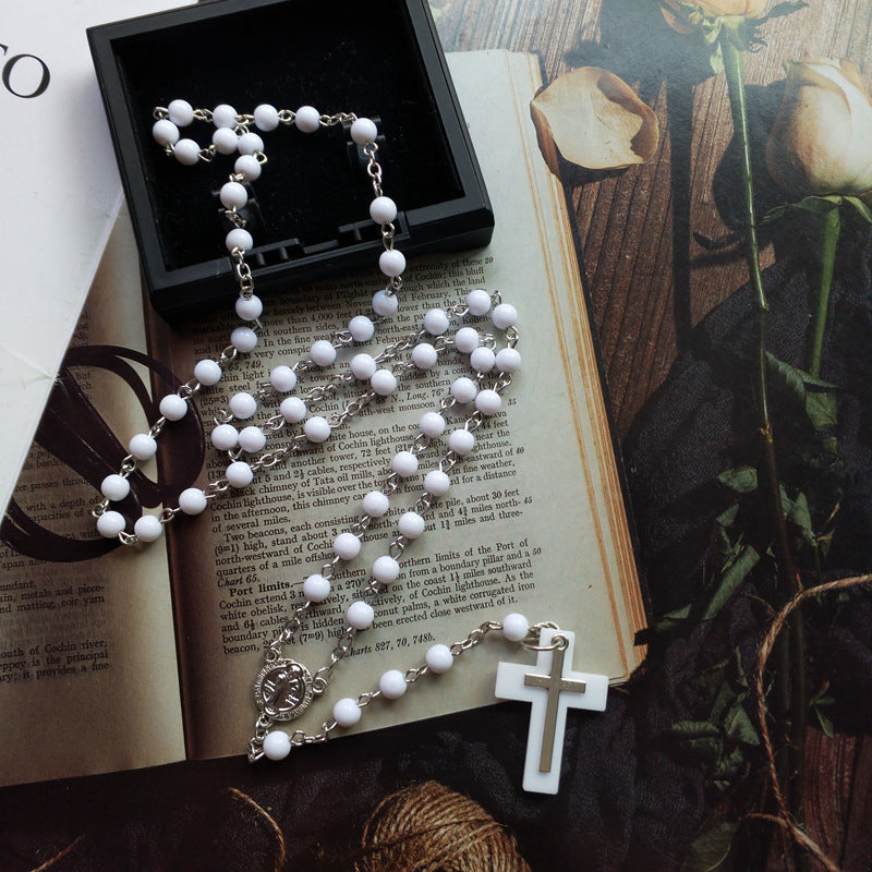 Collier croix de mode en acrylique blanc