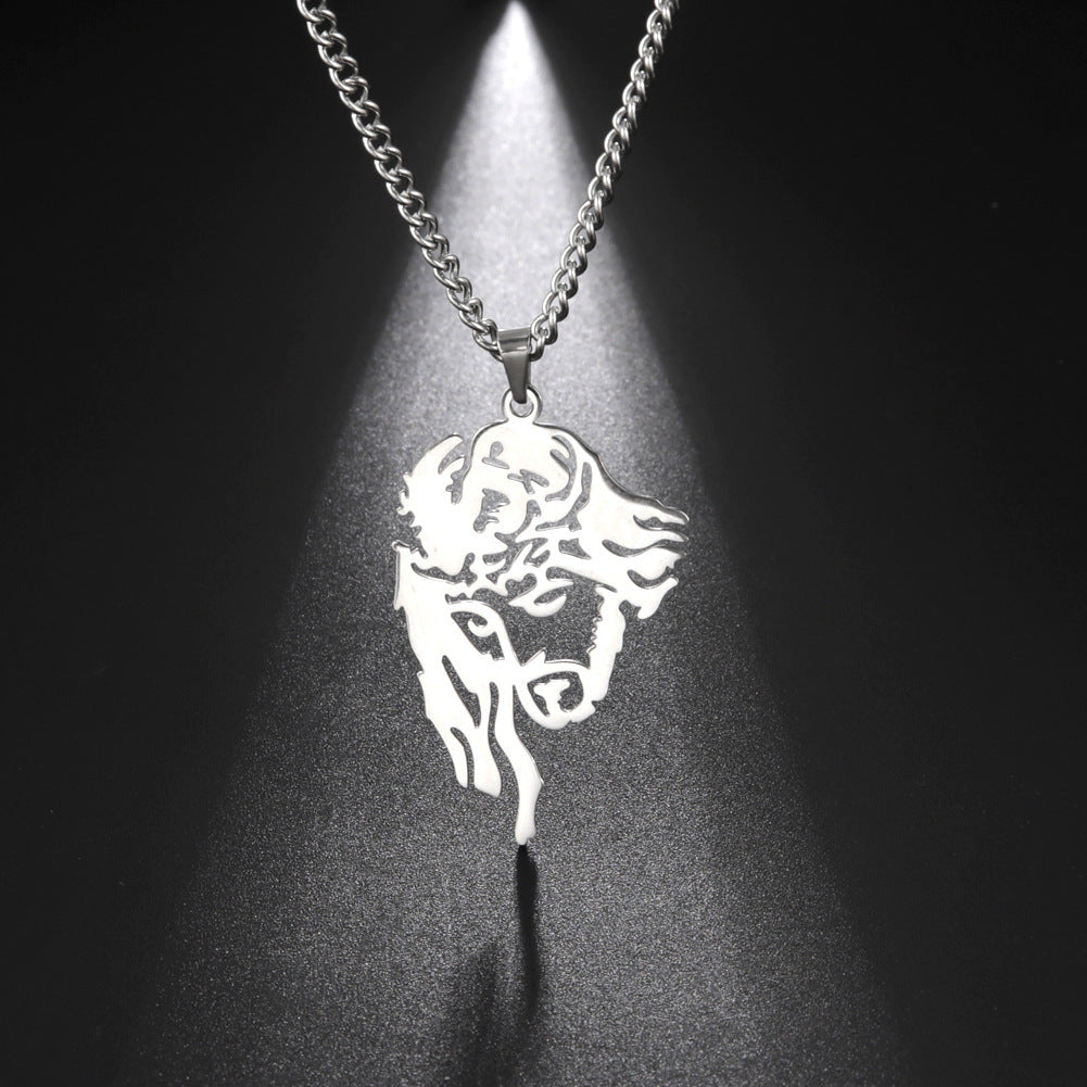 Collier en acier inoxydable avec pendentif en acier titane à la mode