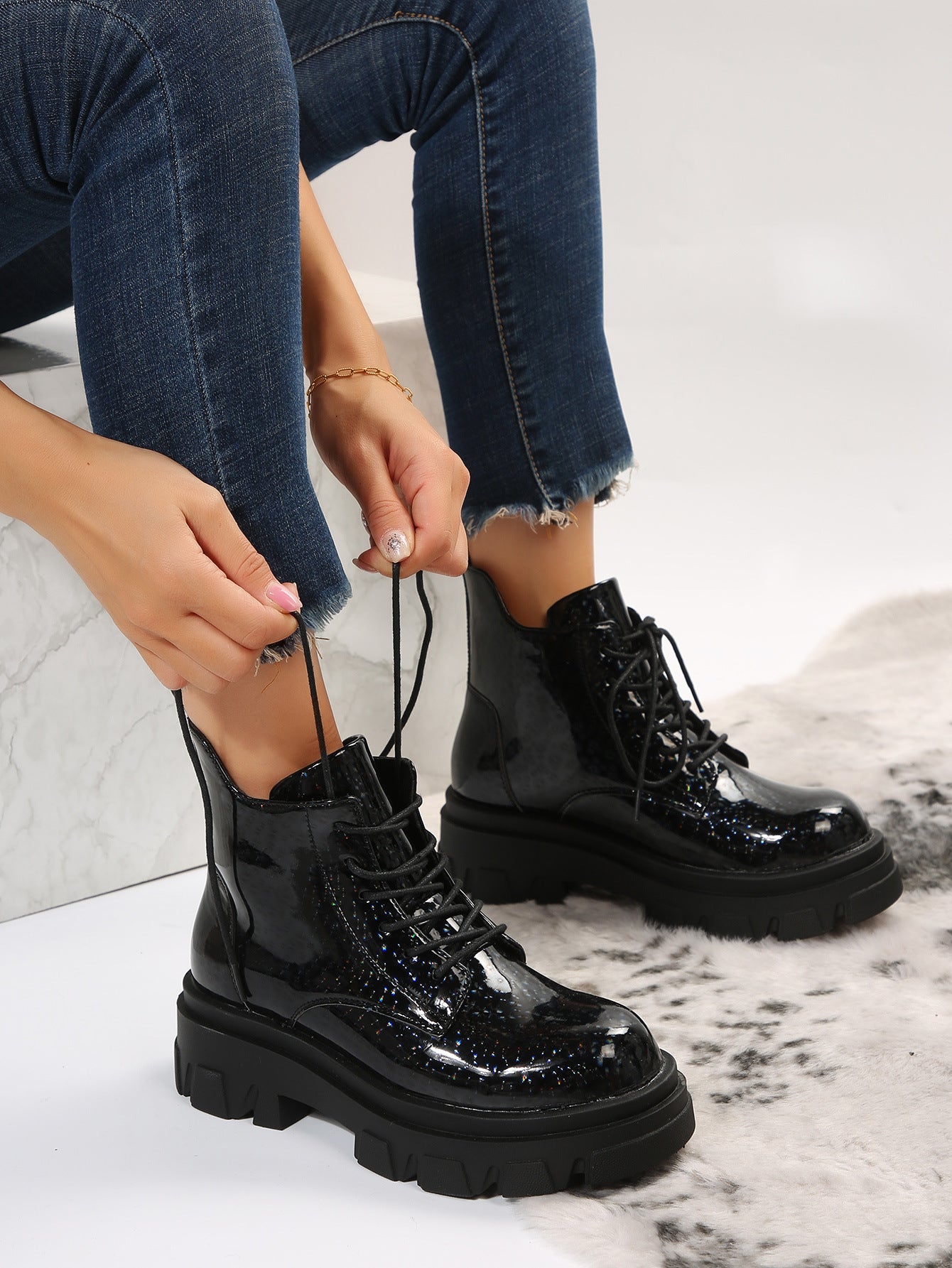 Bottes basses brillantes taille haute pour femmes