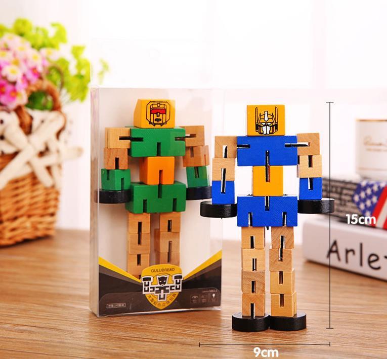 jouets robots en bois