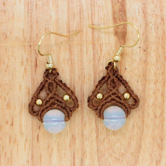 Boucles d'oreilles tissées à la main en ligne de cire de style ethnique