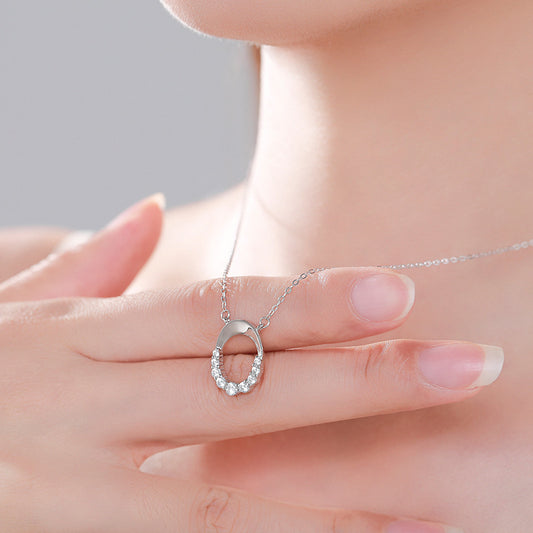 Collier de clavicule en argent sterling 925 avec micro strass de luxe léger pour femme