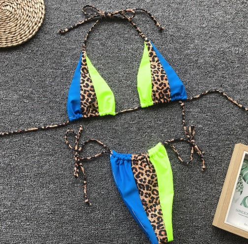 Maillot de bain fendu