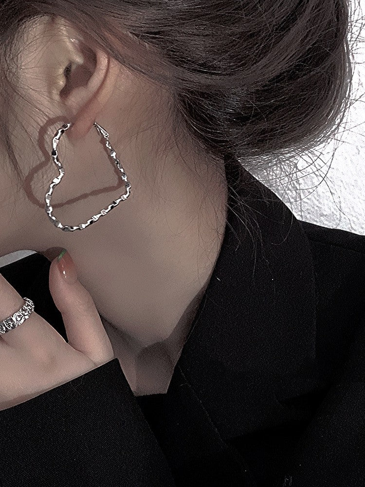 European And American Minimal Art Irregular Heart Large Earrings