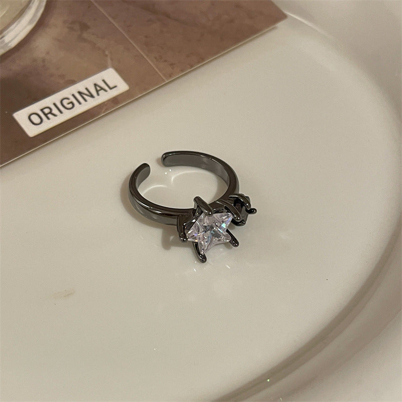 Anillo de cristales de colores irregulares Diseño de nicho femenino