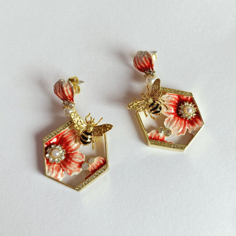 Boucles d'oreilles douces et romantiques en forme d'abeille et de fleur pour femme