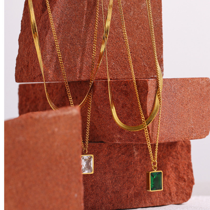 Collier double couche en acier inoxydable et zircon carré en or 18 carats